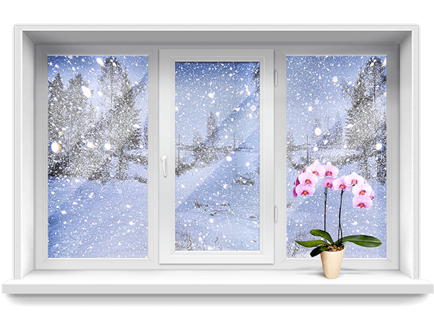 Трехстворчатое окно зимой